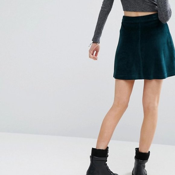 Pull & Bear Velvet A-Line Skirt - Picture 2 of 2
